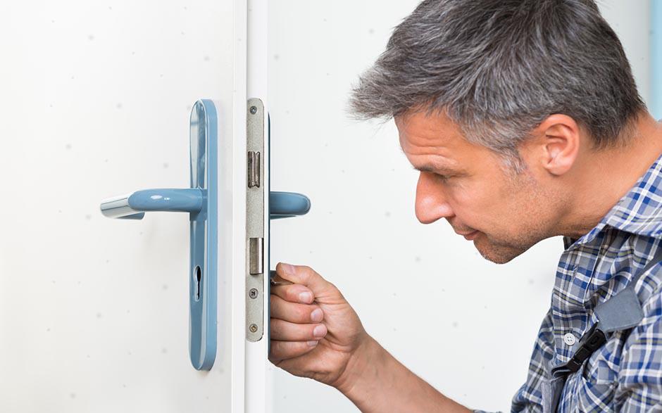 ouverture de porte serrurier Arles